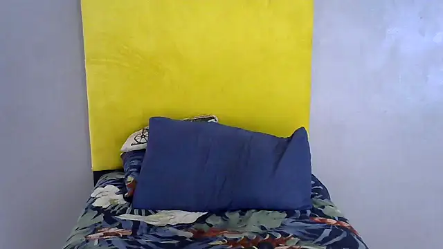 Snapshot of DARKQUEEN_xXx chatting on 10-30-25, 06:34 DARKQUEEN xXx online show from 10-30-25, 06:34