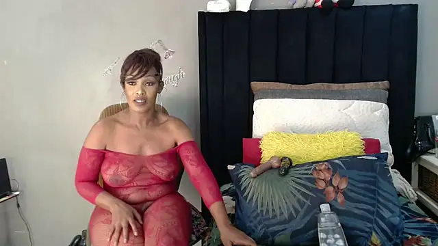 Snapshot of DARKQUEEN_xXx chatting on 05-06-26, 06:50 DARKQUEEN xXx online show from 05-06-26, 06:50