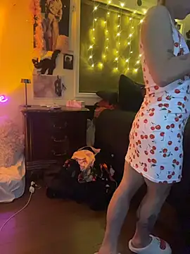 d3luluxx online show from 11-15-25, 07:45