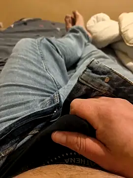 Normalludo0202 online show from 11-27-25, 04:07