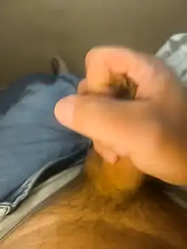 Normalludo0202 online show from 10-19-25, 03:48