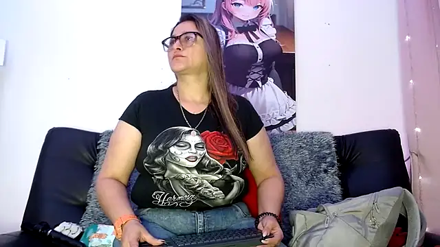 LAHILA COOPERR online show from 10-16-25, 12:13