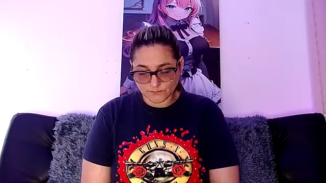 LAHILA COOPERR online show from 11-21-25, 12:26