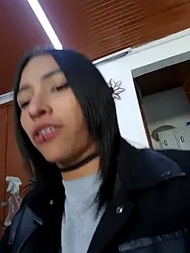 Aliciacute   online show from 11-17-25, 08:46