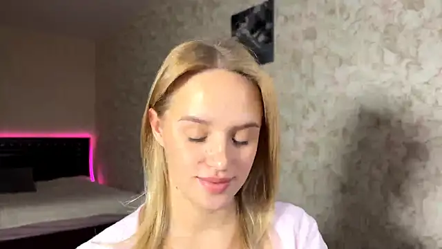 ElisabetLorney online show from 10-10-25, 07:09