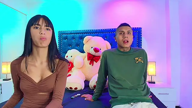 Damian and roxanne online show from 10-17-25, 12:40