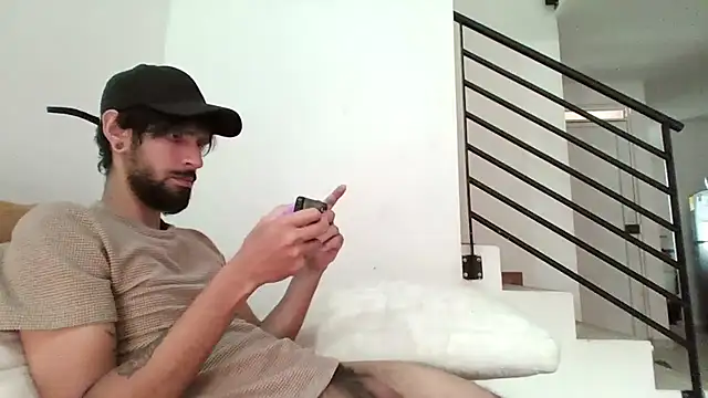 Alejandro92 cali online show from 03-08-26, 03:48