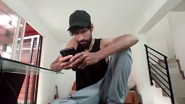 Alejandro92 cali online show from 03-11-26, 02:55