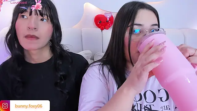 foxybunny online show from 03-08-26, 04:27