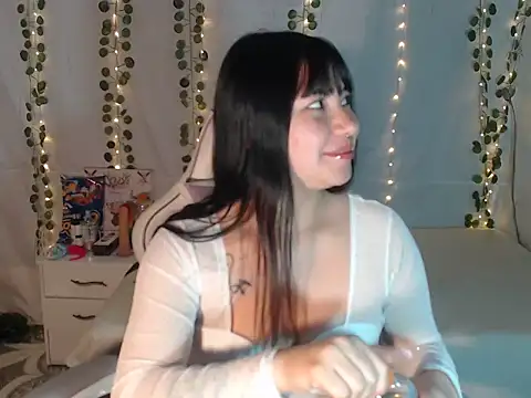 Zulema R1 online show from 09-30-25, 03:34
