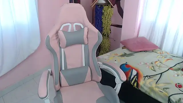 Zulema R1 online show from 02-01-26, 12:58