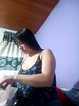 Zulema R1 online show from 06-26-26, 10:48