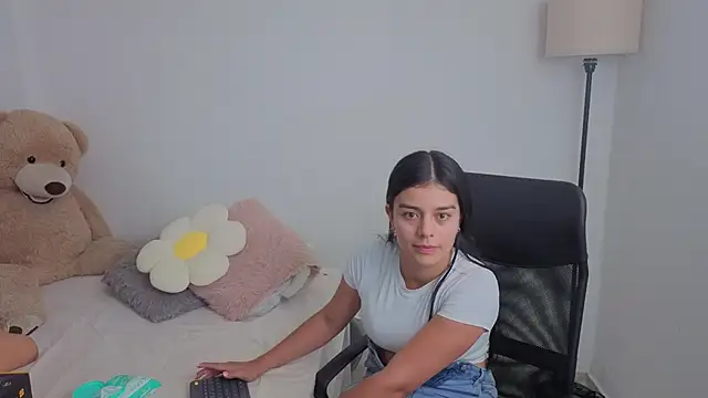 valerihouse online show from 11-02-25, 12:37