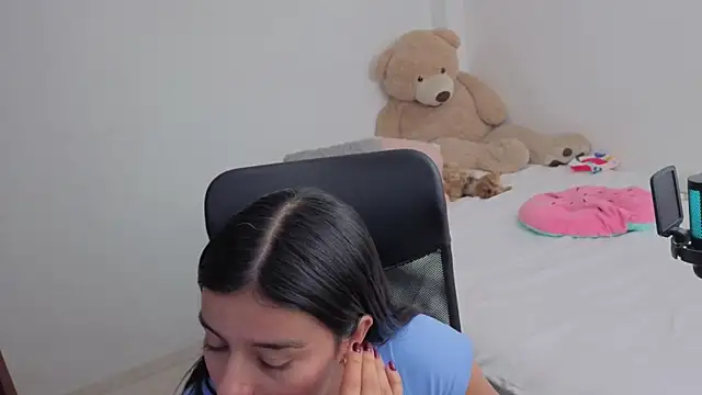 valerihouse online show from 04-05-26, 01:01