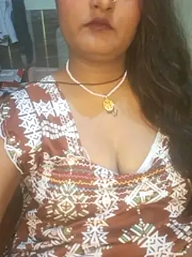 Minu love online show from 06-20-26, 04:17