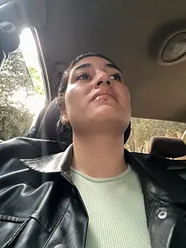 Scarlett 12 online show from 10-18-25, 11:56