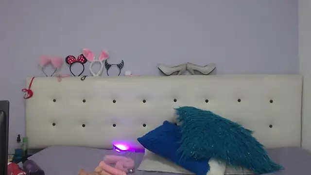 Kate Gale online show from 11-16-25, 12:32