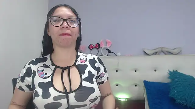 Kate Gale online show from 11-09-25, 01:04