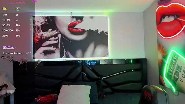 Snapshot of Sara_Bdsm_ chatting on 05-09-26, 01:03 Sara Bdsm online show from 05-09-26, 01:03