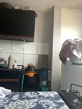 bruna438 online show from 10-28-25, 02:38