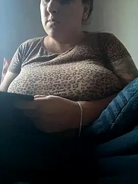 bruna438 online show from 11-29-25, 09:59