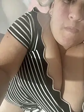 bruna438 online show from 03-08-26, 07:50