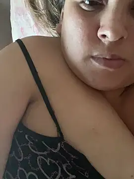 bruna438 online show from 02-22-26, 09:38