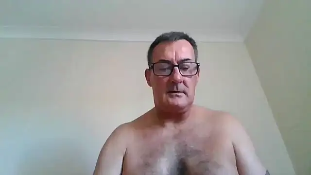 Snapshot of goldenman59 chatting on 09-11-25, 11:54 goldenman59 online show from 09-11-25, 11:54