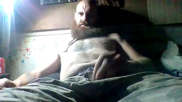 Snapshot of Cowboy815 chatting on 06-07-26, 01:22 Cowboy815 online show from 06-07-26, 01:22