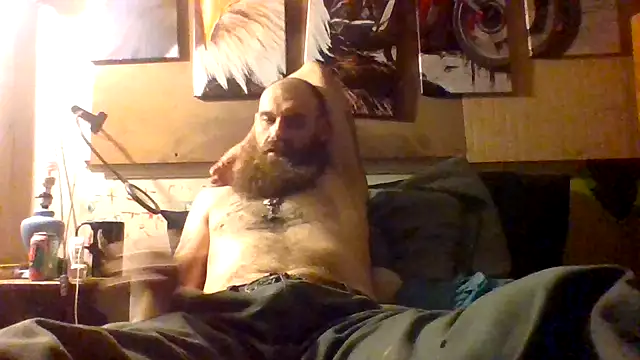 Snapshot of Cowboy815 chatting on 07-11-26, 03:45 Cowboy815 online show from 07-11-26, 03:45