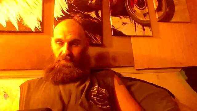 Snapshot of Cowboy815 chatting on 06-03-26, 12:00 Cowboy815 online show from 06-03-26, 12:00