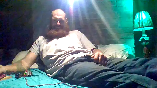 Snapshot of Cowboy815 chatting on 11-10-25, 02:16 Cowboy815 online show from 11-10-25, 02:16