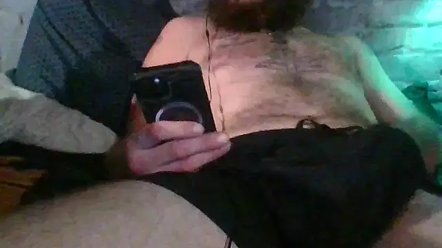 Snapshot of Cowboy815 chatting on 09-18-25, 07:33 Cowboy815 online show from 09-18-25, 07:33