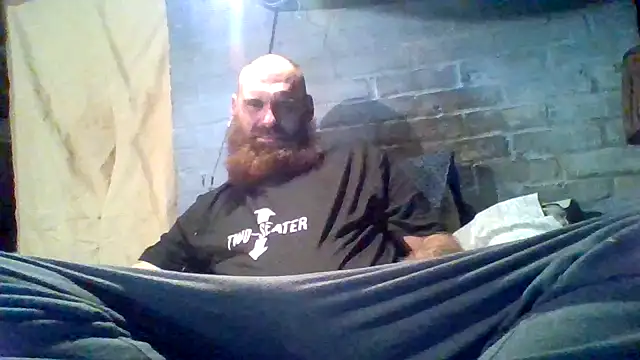 Snapshot of Cowboy815 chatting on 10-27-25, 02:45 Cowboy815 online show from 10-27-25, 02:45