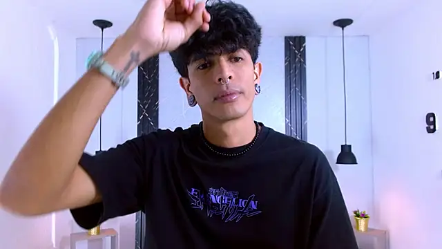 Franvill Trato online show from 11-03-25, 07:39