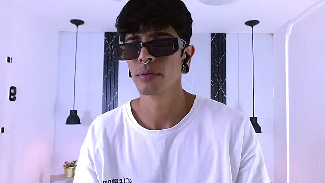 Franvill Trato online show from 03-02-26, 07:21