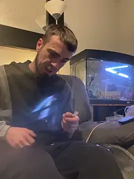 Snapshot of jaycoy22 chatting on 12-13-25, 10:49 jaycoy22 online show from 12-13-25, 10:49