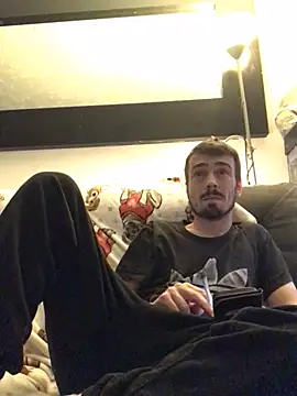 Snapshot of jaycoy22 chatting on 01-09-26, 10:17 jaycoy22 online show from 01-09-26, 10:17