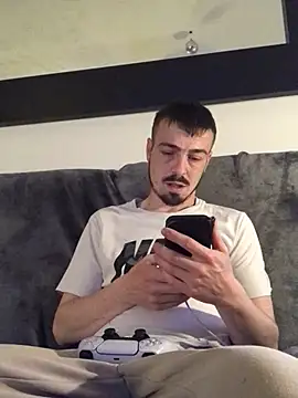 jaycoy22 online show from 04-04-26, 09:21