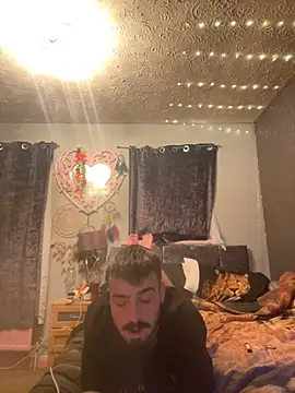 Snapshot of jaycoy22 chatting on 09-29-25, 08:14 jaycoy22 online show from 09-29-25, 08:14