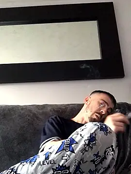 jaycoy22 online show from 03-19-26, 05:35