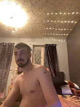 Snapshot of jaycoy22 chatting on 10-06-25, 06:08 jaycoy22 online show from 10-06-25, 06:08