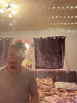 Snapshot of jaycoy22 chatting on 09-20-25, 05:34 jaycoy22 online show from 09-20-25, 05:34