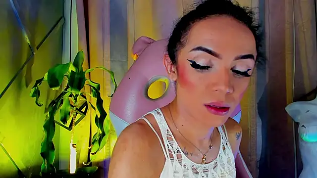 Cristal Gem1 online show from 07-06-26, 02:40