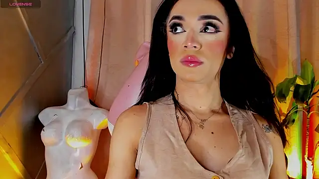 Cristal Gem1 online show from 07-19-26, 06:22