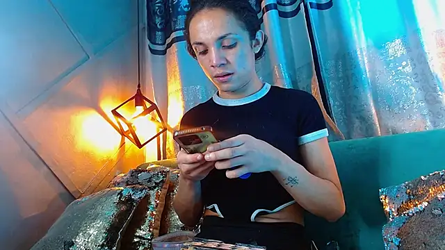 Cristal Gem1 online show from 02-21-26, 02:02