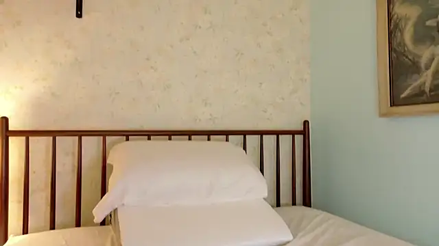 sicklitgirl online show from 10-09-25, 06:30