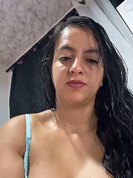 salo-rousee online show from 04-12-26, 11:02