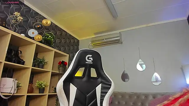 xPuka online show from 12-03-25, 05:12