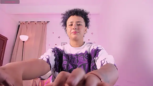 LiaaMoretzz online show from 03-18-26, 02:26